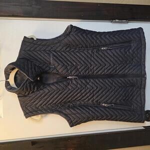 Free Country Quilted Black Reversible Sleeveless Vest with Zip Pockets- Large